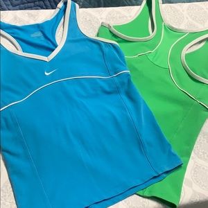 Girls Nike tank tops